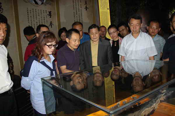 杭州亞運(yùn)會(huì)官方靈芝產(chǎn)品供應(yīng)商|杭州亞運(yùn)會(huì)官方供應(yīng)商|中國(guó)靈芝十大品牌|仙客來靈芝|仙客來靈芝破壁孢子粉|仙客來孢子油|仙客來靈芝飲片|仙客來破壁孢子粉|靈芝孢子油|孢子粉|靈芝破壁孢子粉|靈芝|中華老字號(hào)