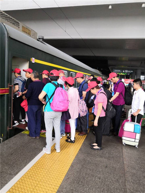 中國(guó)靈芝十大品牌|仙客來(lái)靈芝|仙客來(lái)靈芝破壁孢子粉|仙客來(lái)孢子油|仙客來(lái)靈芝飲片|仙客來(lái)破壁孢子粉|仙客來(lái)靈芝中藥飲片|馳名商標(biāo)|whsy100.cn|