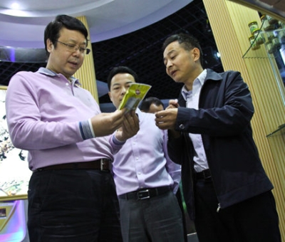 九江市委常委、副市長趙玉剛蒞臨仙客來公司調(diào)研