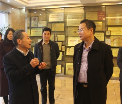 省稅務局領導送政策、送溫暖！為仙客來公司高質量發(fā)展助力